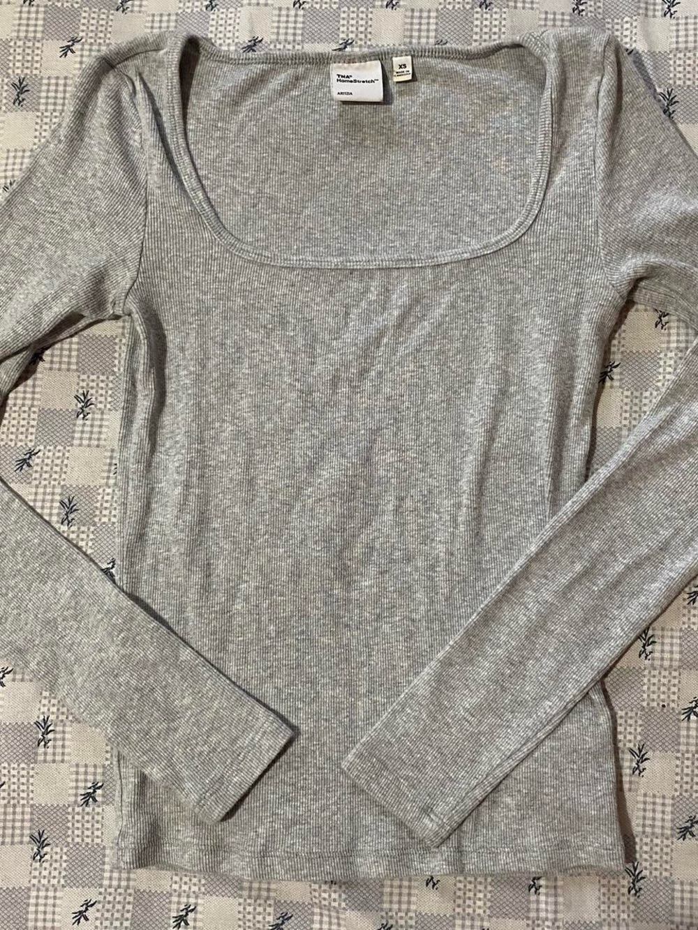 Aritzia Ribbed Long Sleeve Square Neck Top - Light Gray